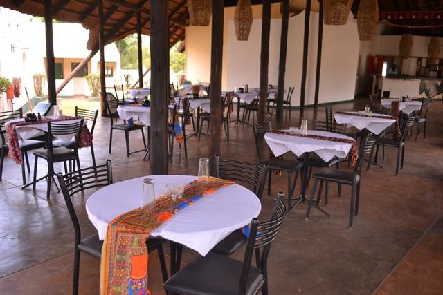 Victoria Falls Budget Hotel エクステリア 写真