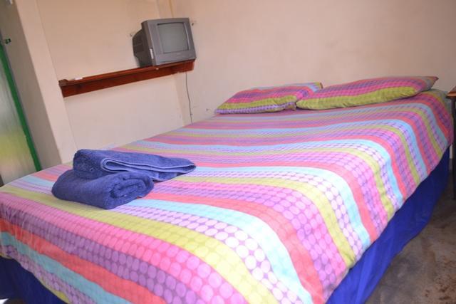 Victoria Falls Budget Hotel エクステリア 写真